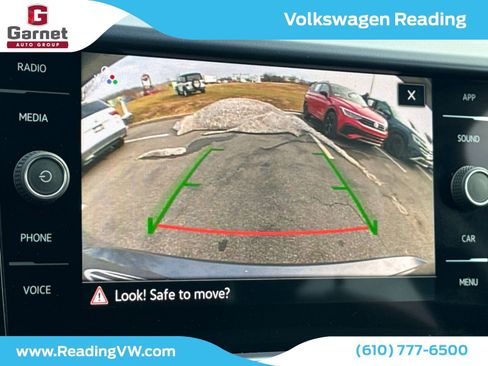 Certified 2022 Volkswagen Taos SE w/ Driver Assistance Package image 27