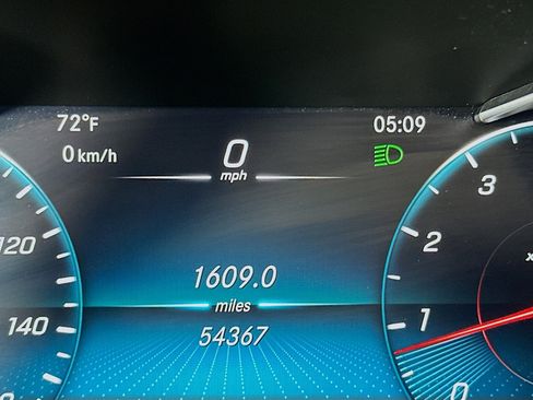 Used 2020 Mercedes-Benz GLC 300 image 19