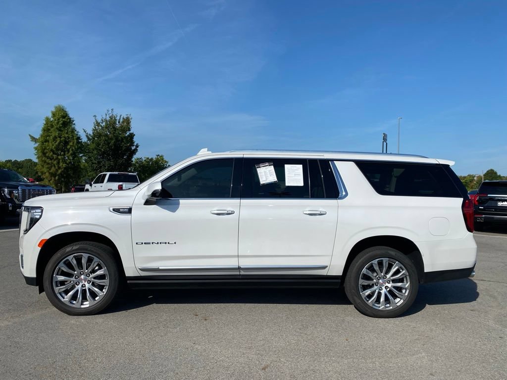 Used 2022 GMC Yukon XL Denali w/ Max Trailering Package AWD/4WD image 12