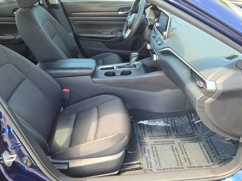 Used 2020 Nissan Altima 2.5 S FWD image 4