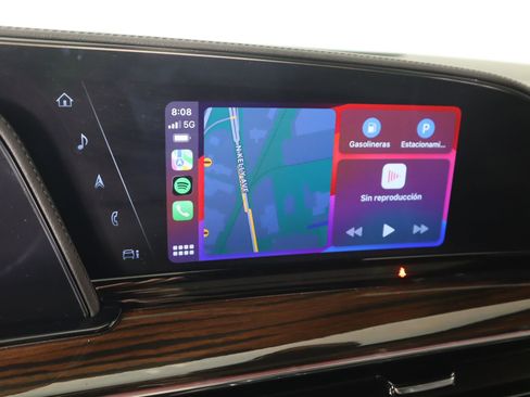 Used 2023 Cadillac Escalade Premium Luxury image 7