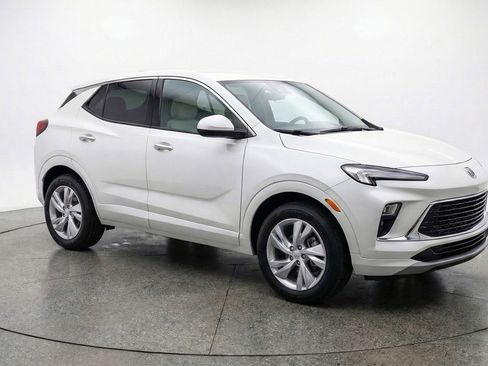 Used 2025 Buick Encore GX Preferred FWD image 1
