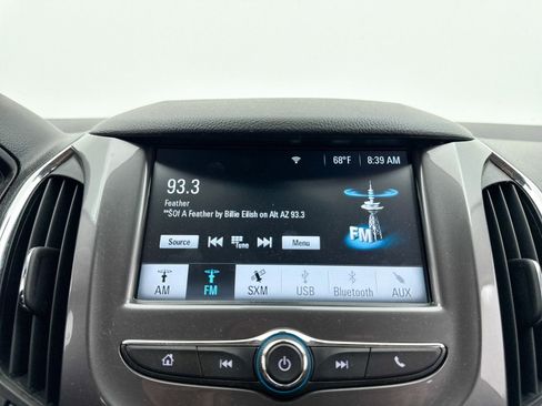 Used 2018 Chevrolet Cruze LT image 19