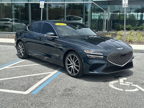 Certified 2023 Genesis G70 2.0T RWD image 5