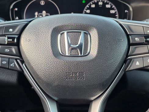 Used 2021 Honda Accord Sport image 25