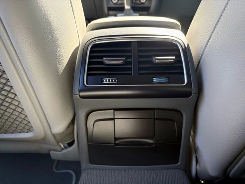 Used 2016 Audi A4 2.0T Premium Plus w/ Technology Package image 22