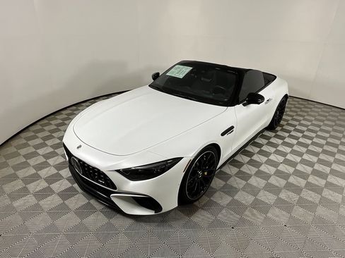 Used 2022 Mercedes-Benz SL 63 AMG SL 63 AMG image 12