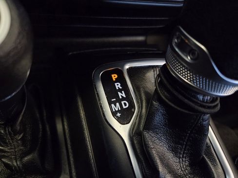 Used 2022 Jeep Wrangler Unlimited Sport image 35