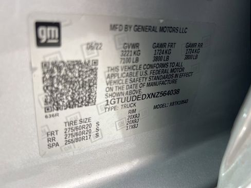 Used 2022 GMC Sierra 1500 SLT w/ SLT Premium Plus Package image 29