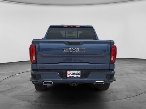 New 2026 GMC Sierra 1500 Denali w/ LPO, Black Badging Package AWD/4WD image 9