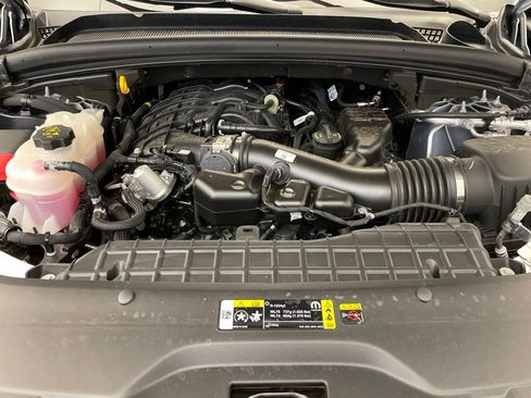 New 2025 Jeep Grand Cherokee L Altitude RWD image 19