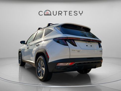 Certified 2022 Hyundai Tucson Blue image 3