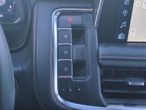 Used 2023 Chevrolet Tahoe RST w/ Luxury Package AWD/4WD image 27
