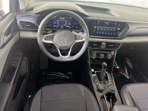 Used 2023 Volkswagen Taos SE image 22