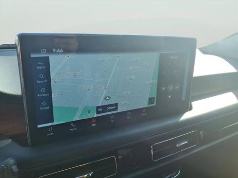 Used 2023 Lincoln Nautilus Reserve image 19