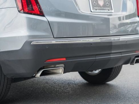Used 2025 Cadillac XT5 Luxury FWD image 9