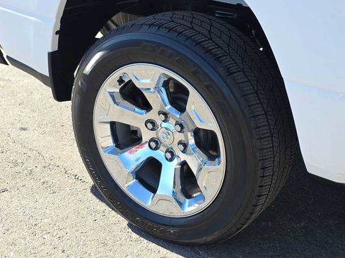 Used 2020 RAM 1500 Big Horn image 12