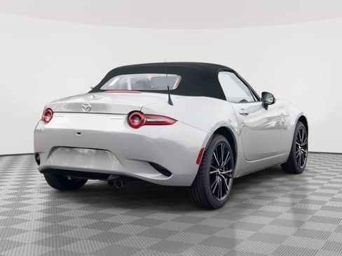 New 2026 MAZDA MX-5 Miata Grand Touring RWD image 7