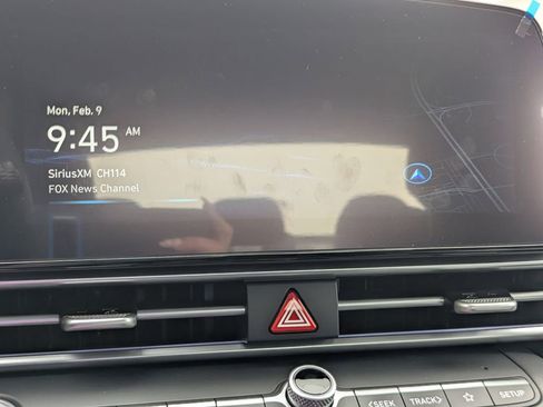 New 2025 Hyundai Elantra SEL image 6