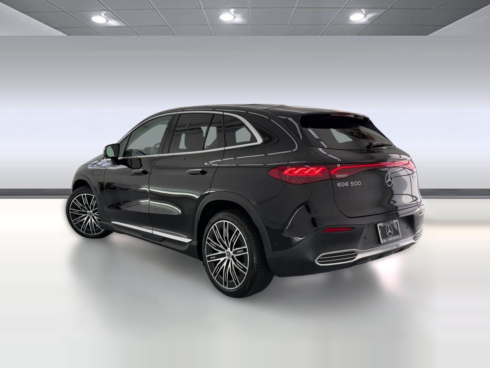 Certified 2023 Mercedes-Benz EQE 500 4MATIC SUV image 3