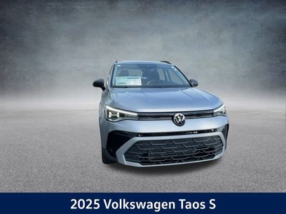 New 2025 Volkswagen Taos S