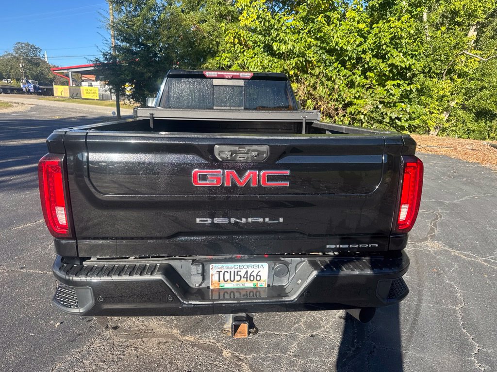 Used 2022 GMC Sierra 3500 Denali AWD/4WD image 9