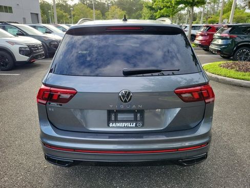 Used 2023 Volkswagen Tiguan SE R-Line FWD image 8