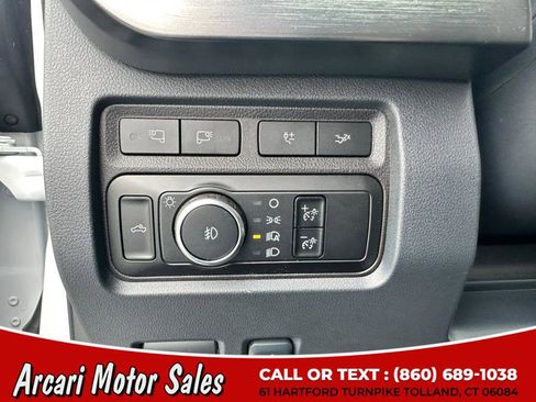 Used 2024 Ford F350 Lariat w/ FX4 Off-Road Package image 21