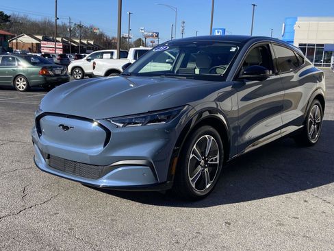 Used 2023 Ford Mustang Mach-E Premium image 4