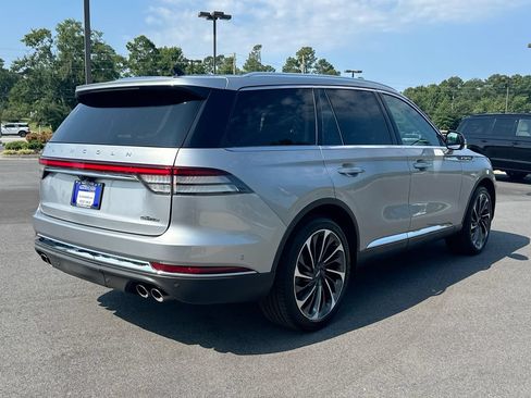 Used 2021 Lincoln Aviator Reserve w/ Equipment Group 202A AWD/4WD image 7