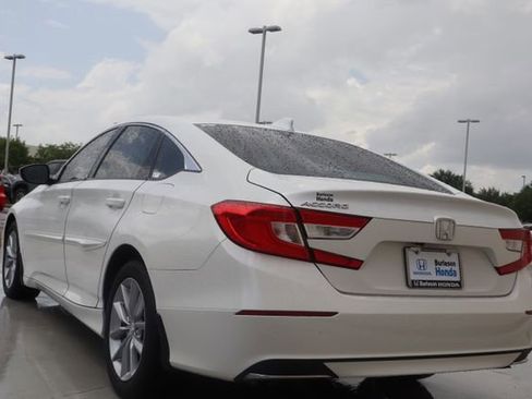 Used 2021 Honda Accord LX image 3