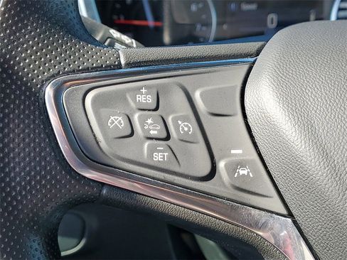 Used 2021 Chevrolet Equinox LT image 19