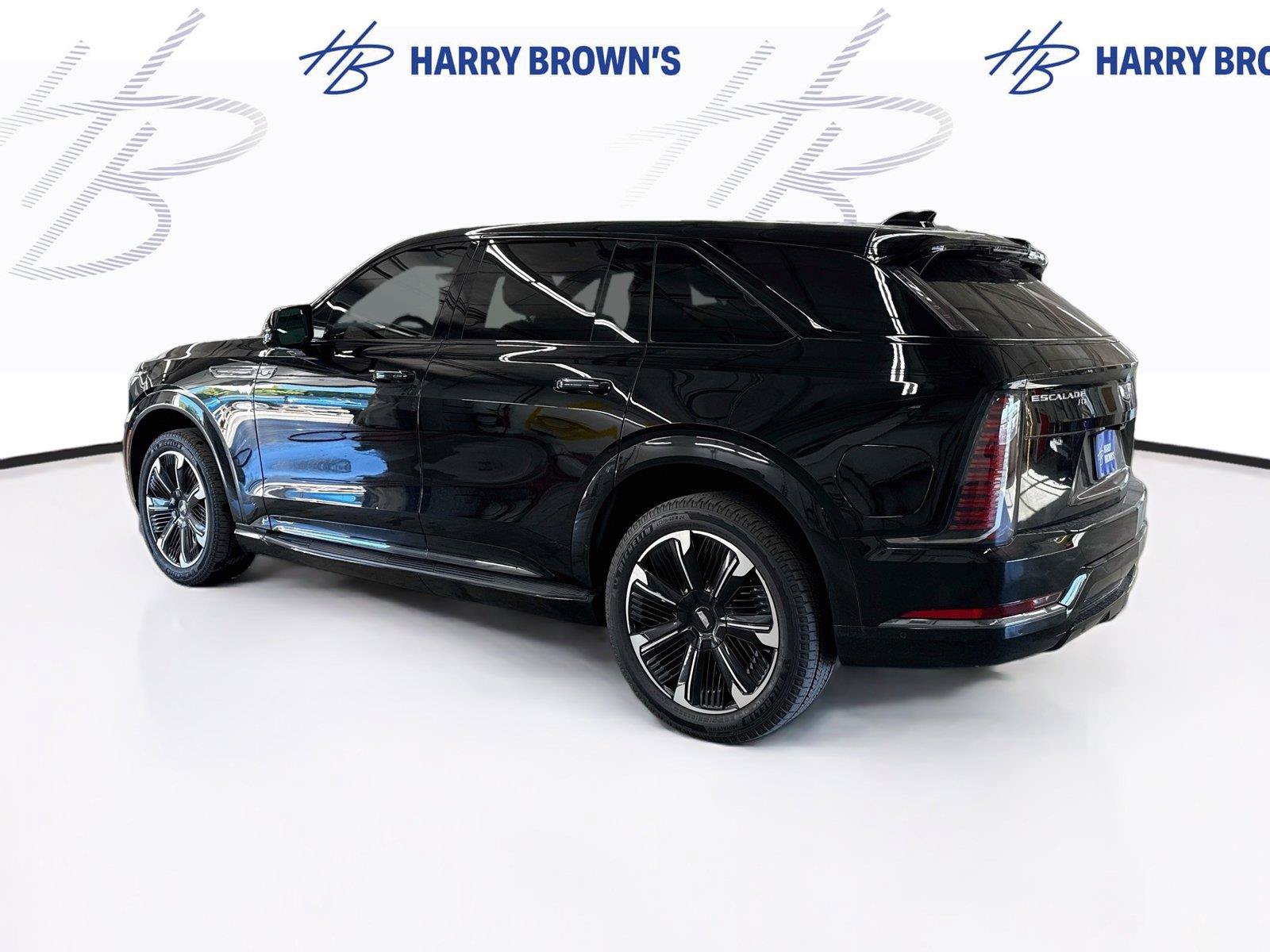 Used 2025 Cadillac Escalade IQ Sport 2 AWD/4WD image 2