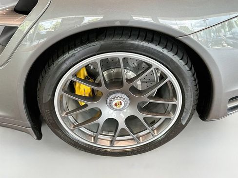 Used 2012 Porsche 911 Turbo S AWD/4WD image 30