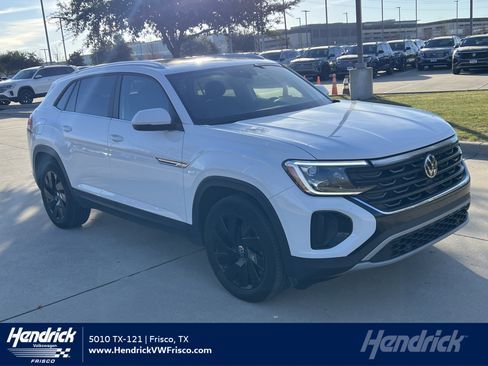 Certified 2025 Volkswagen Atlas Cross Sport SE w/ Panoramic Sunroof Package image 1