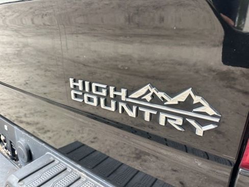 Used 2021 Chevrolet Silverado 1500 High Country RWD image 41