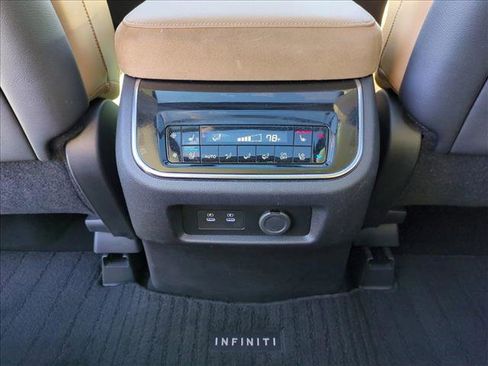 Used 2025 INFINITI QX80 Sensory w/ Exterior Package image 18