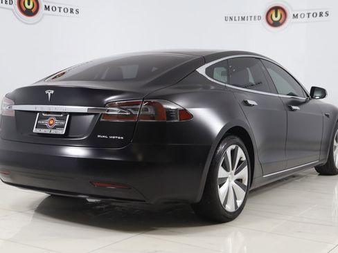Used 2021 Tesla Model S Long Range Plus image 3