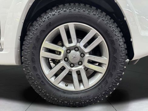 Used 2010 Toyota 4Runner Limited RWD image 63