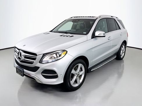 Used 2018 Mercedes-Benz GLE 350 4MATIC image 3