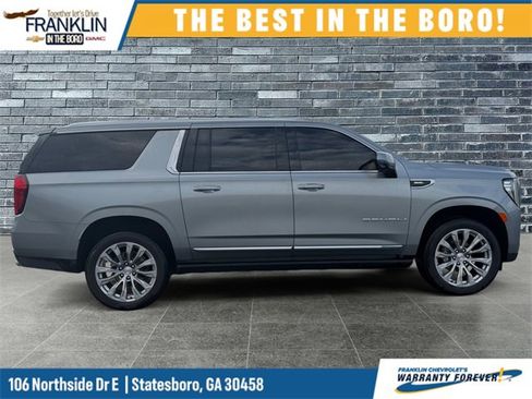 Used 2024 GMC Yukon XL Denali image 4