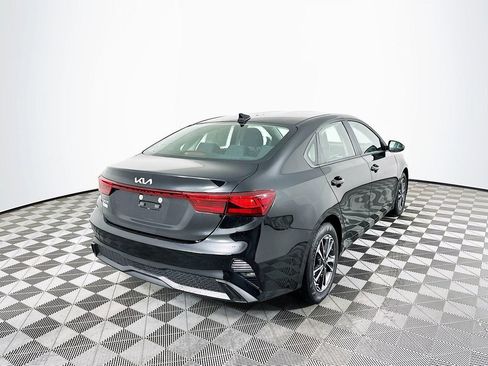 Used 2024 Kia Forte LXS image 10