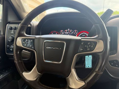 Used 2016 GMC Sierra 2500 Denali w/ Duramax Plus Package AWD/4WD image 15