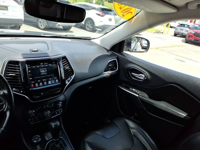 Used 2020 Jeep Cherokee Limited AWD/4WD image 12