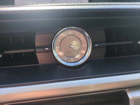 Used 2016 Lexus ES 350 w/ Navigation System Package FWD image 16