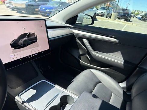 Used 2023 Tesla Model 3 Performance AWD/4WD image 23