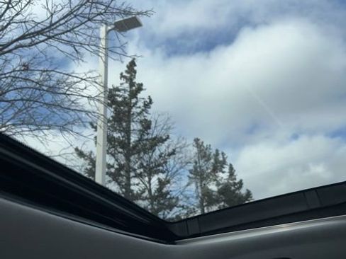 Used 2017 Acura MDX SH-AWD image 16