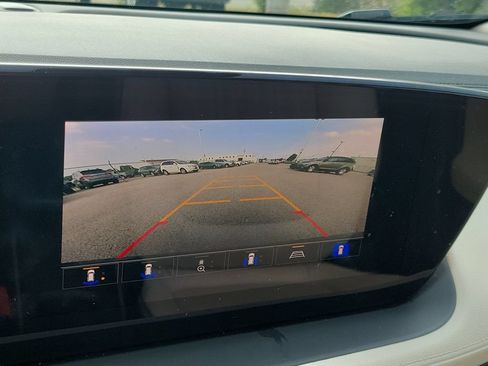 Used 2024 Buick Encore GX Avenir w/ Avenir Technology Package AWD/4WD image 26