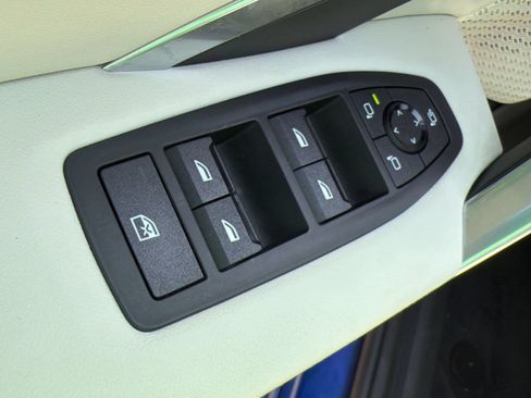 Used 2026 BMW X1 M35i AWD/4WD image 22