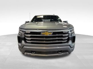 Used 2025 Chevrolet Silverado 1500 High Country RWD video 2